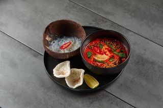 Том Ям Кінг з фунчозою (650г)