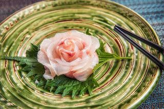 108. Sashimi branzino 6 pezzi