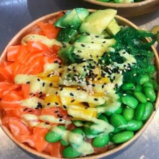 Poke De Salmón