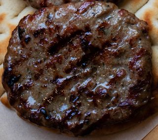 Бифтек 1 бр (140г)