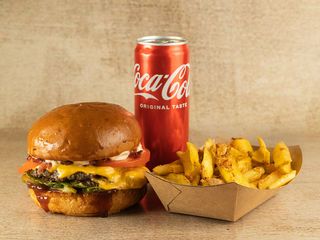 Дабл Велетень Чізбургер меню 