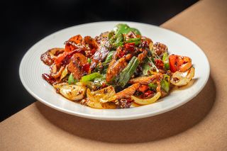 46 Intestino di maiale con peperoncini