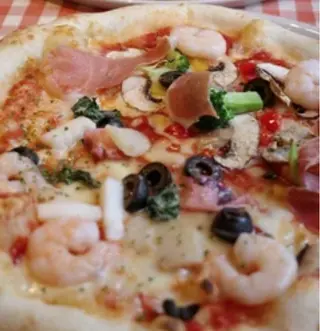 Pizza Marinera