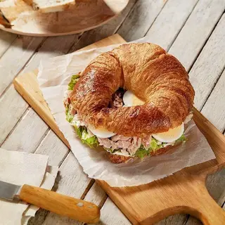 Croissant Atum Ovos