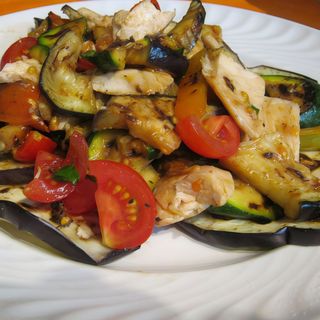 Tagliata di pollo con verdure