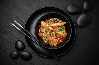 Wok Udon cu Pui