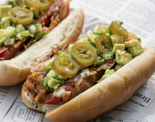 Hot Dog Mexicano