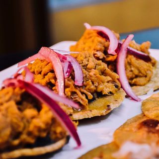Panuchos De Cochinita Pibil (3 Uds.)