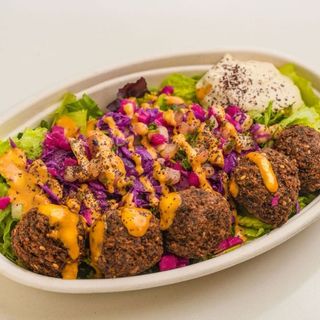 Ensalada Falafel