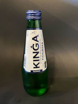 Woda gazowana Kinga Pienińska 330ml 