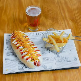 Menú Joven Perrito + Patatas + Refresco