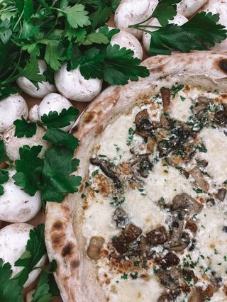 Піца Funghi (500г)
