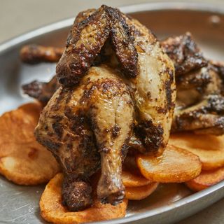 POLLO A L'AST (MEDIO)