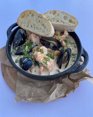 Соте з морепродуктами