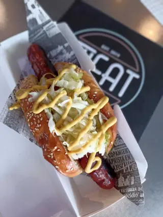 Hot Dog Montrealer