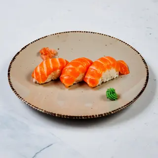 011C Sushi od lososa