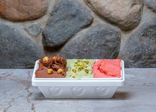 Vaschetta piccola gr. 600  per 3/4 persone 