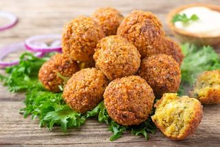 Falafel ( 2 pièces) ( فلافل ماشى فلفلة يا صاحبي ) 