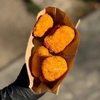 Нанести 6 шт