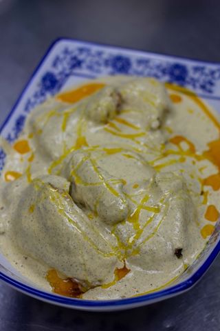 სოფლის წიწილა ბაჟეში