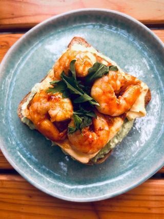 Тост з креветками