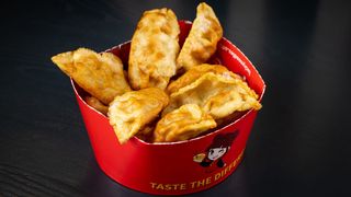 Jiaozi cu sos de soia