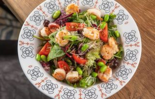 Салат з креветками (200г)