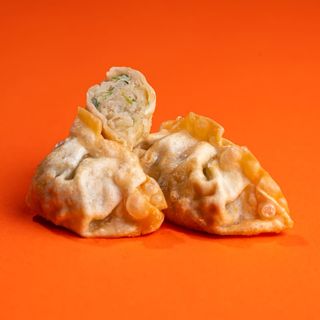 7 GYOZAS DE POLLASTRE