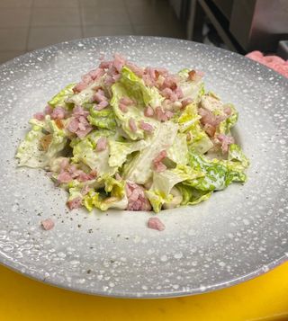 Salata Caesar