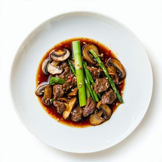 40 Ternera Con Bambu Y Setas China