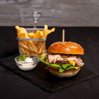 Meniu Classic Burger