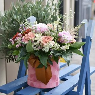 Flowerbox z czekoladową wstążką