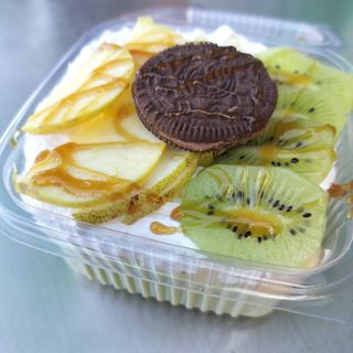 Salade fruits avec jus d avocat 