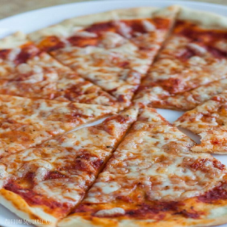 Пица Капричоза