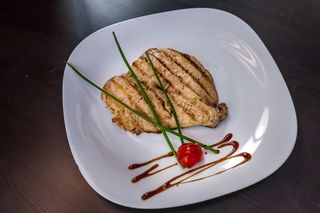 Piept de pui la grătar