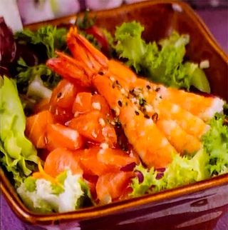 ES13 Ensalada Ebi Shake Sarada