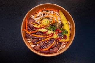 Удон з яловичиною та устричним соусом 450г