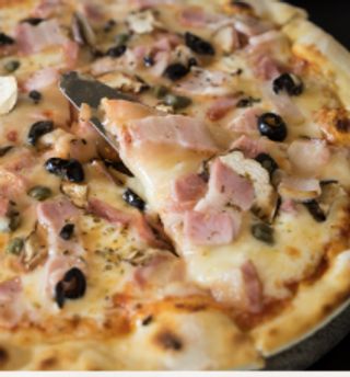 Pizza Prosciutto E Funghi