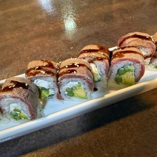 79. Roll Uramaki Solomillo (8 Pzs.)