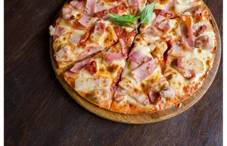 Pizza de jamón