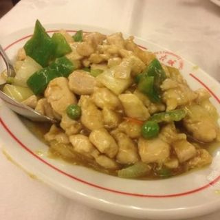 Pollo con salsa de curry