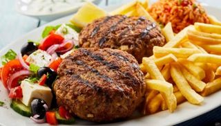 Говяжья котлета с фри