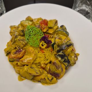 Pui Tikka Masala cu orez indian