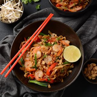 Pad Thai w/ Prawns