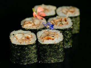 Макі рол вугор (130g)