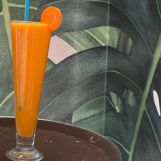 Batido  Lux Magic (16 oz.)