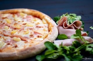 Pizza Hawaiana (32 cm.)