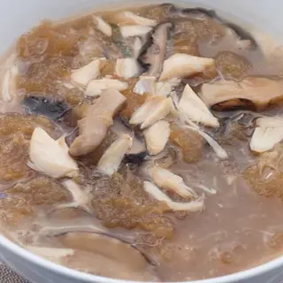 Sopa De Aleta De Tiburón