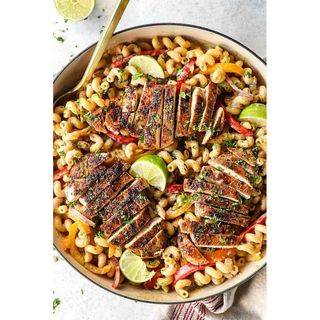 Caribbean pasta chicken / beef
