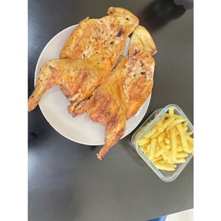 Pollo Entero c/patatas